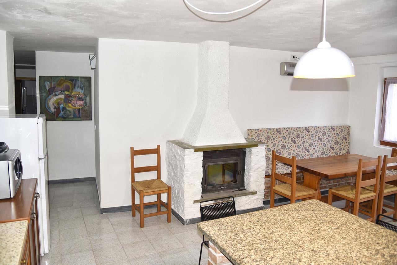 Due Pini Apartment Corniglia Ngoại thất bức ảnh